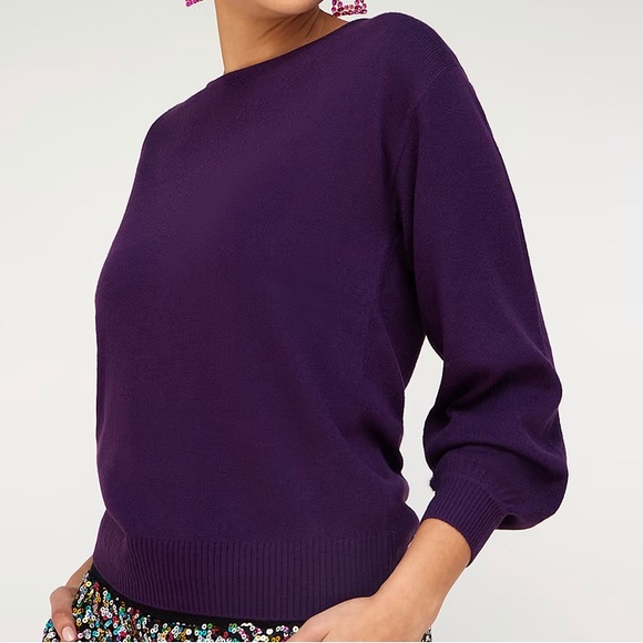 Sexy Detailed Back Bow Sweater - Picture 2 of 4